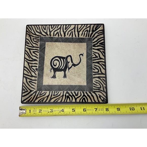 Elephant Soapstone Plate Handcarved in Kenya African Decor 8" - Picture 2 of 6